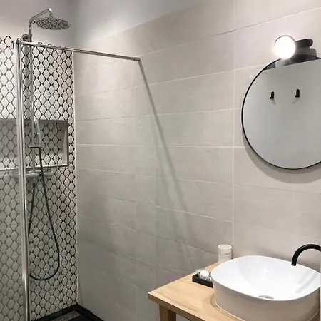 Frühstückspension La Parenthese 3*