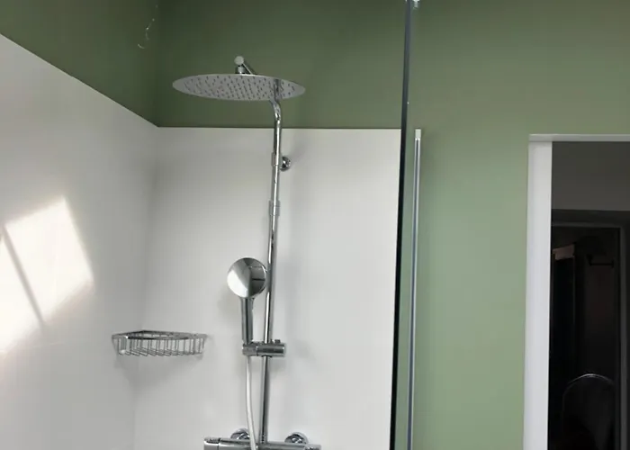 La Parenthese Bed and Breakfast Saubrigues